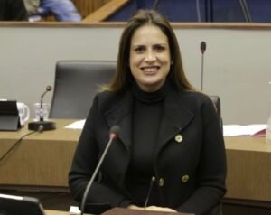 Dra. Ana Veterinária alcança a marca de 100 projetos de lei apresentados em Santo André
